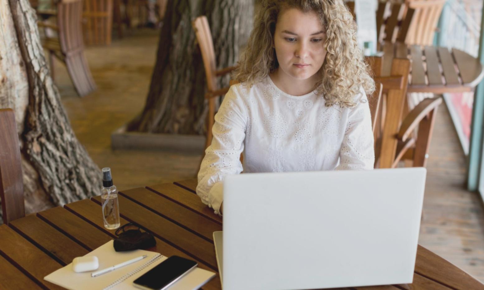 Investment education materials and analysis tools